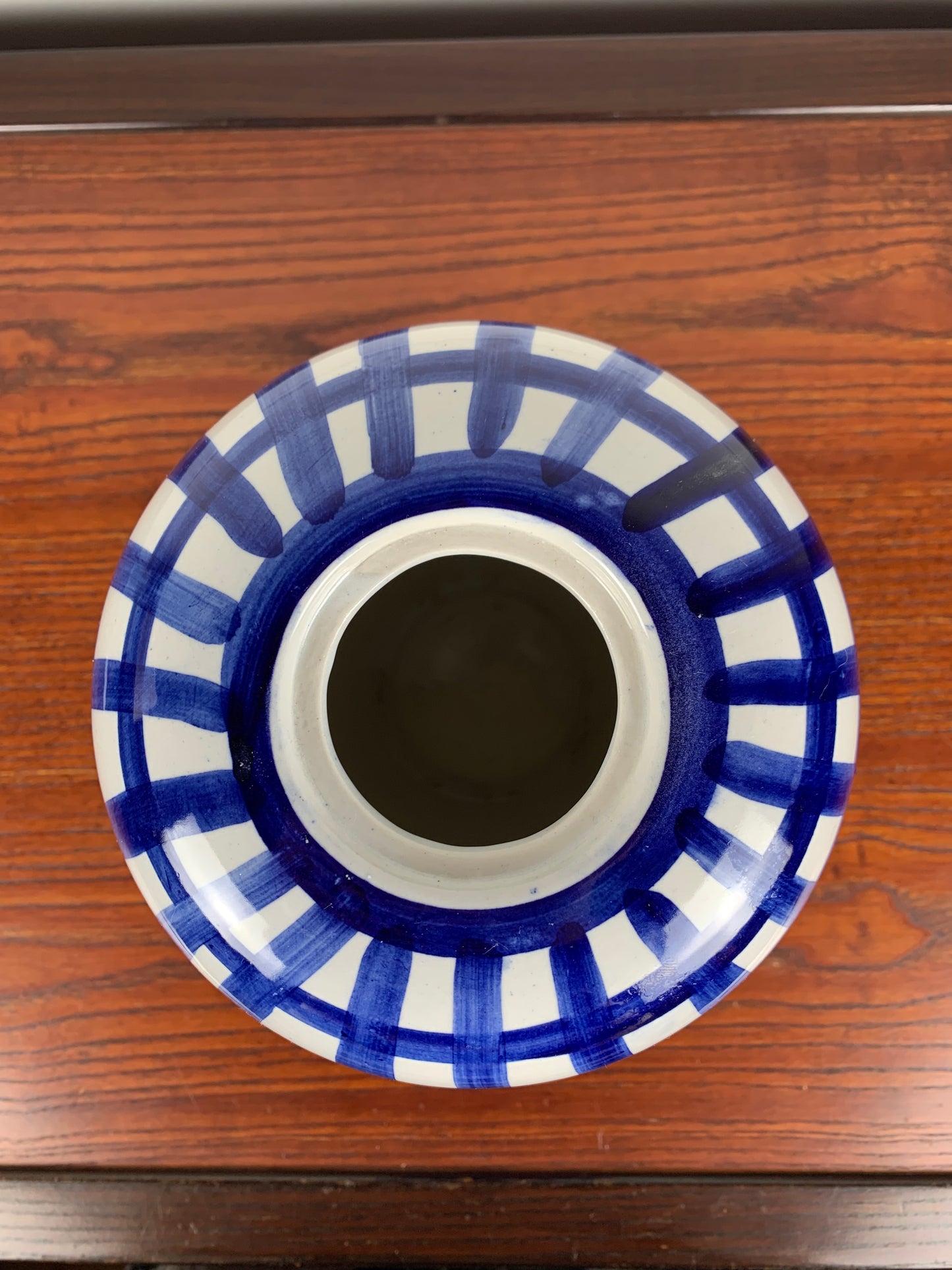 Blue & white ceramic vase