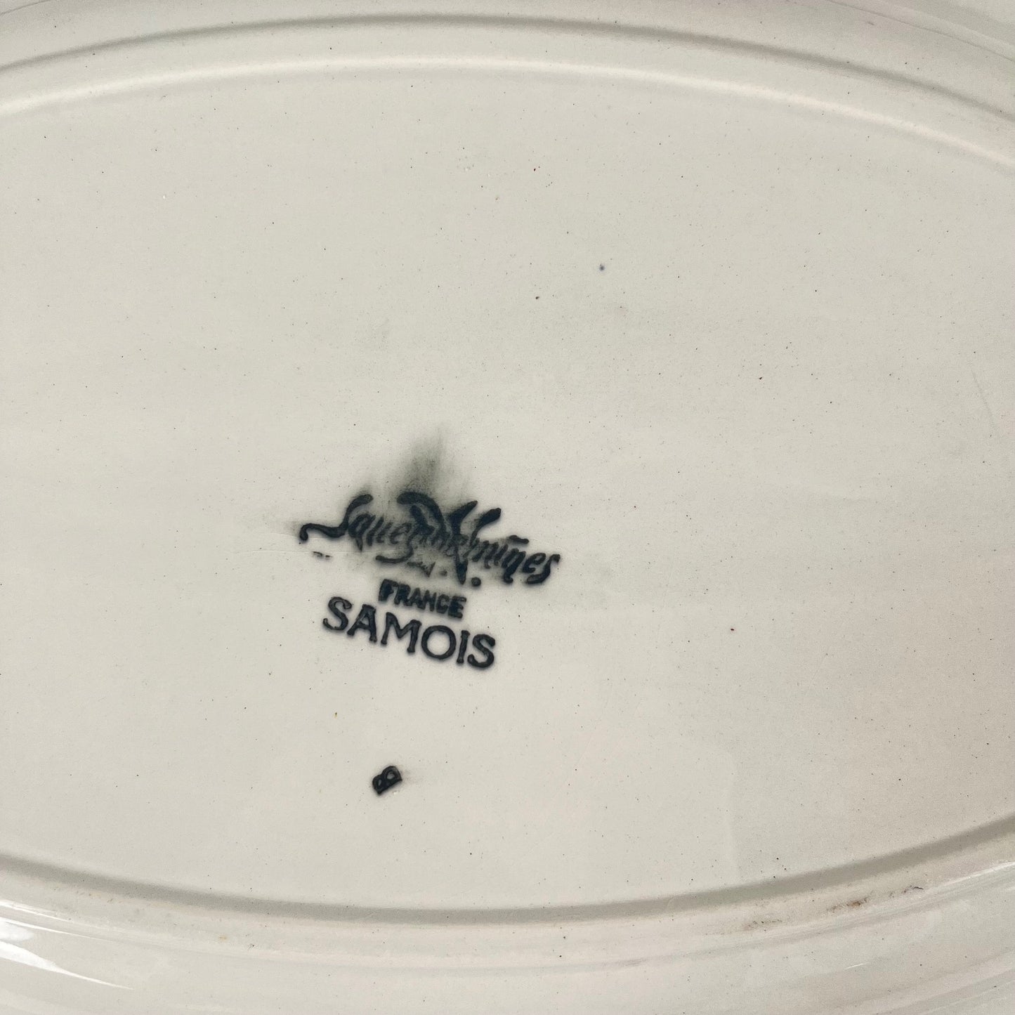 Grand plat ovale Sarreguemines "Samois", début XXe