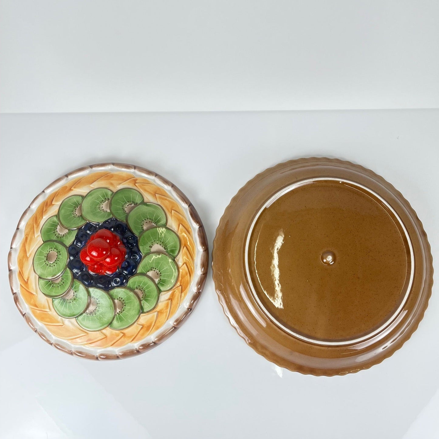 Plat à tarte barbotine "tarte aux fruit"