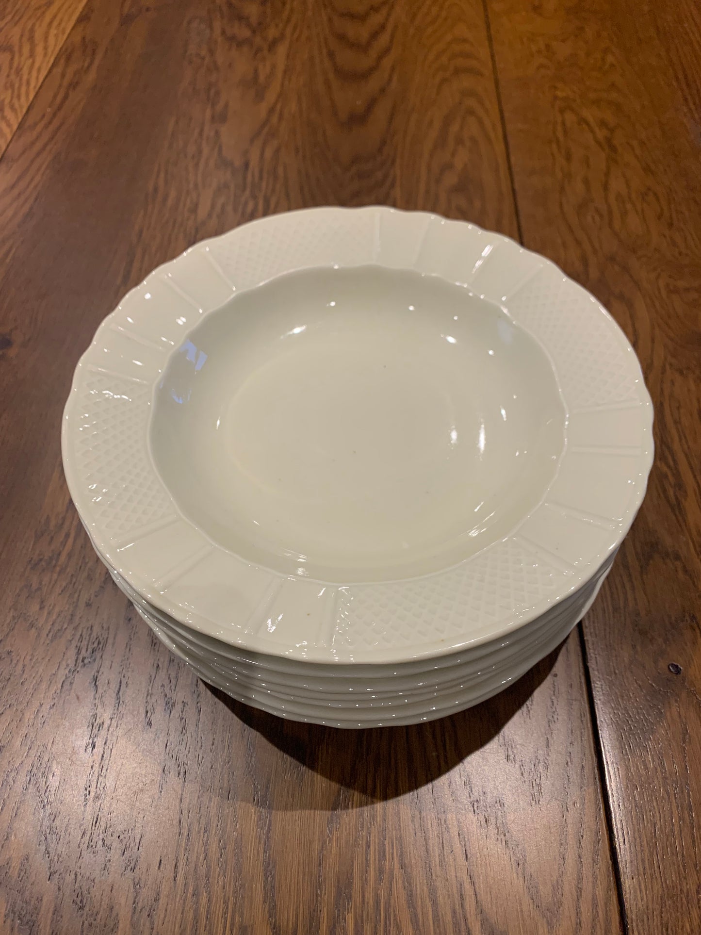 Set of 6+1 soup plates, B&C Limoges