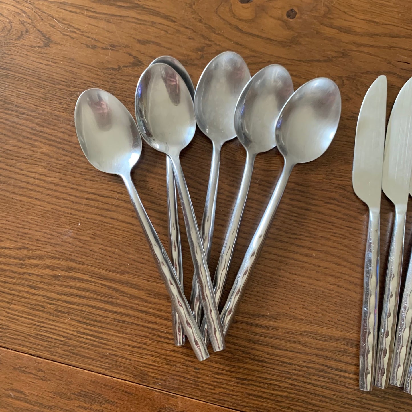 Vintage cutlery set for 6 people (24 pieces) in metal