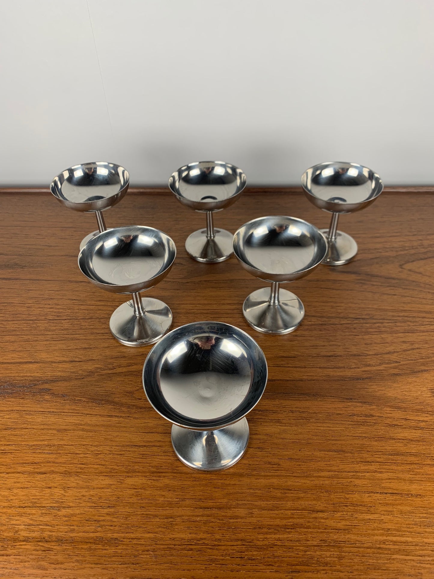 Set of 6 stainless steel ice cream cups
