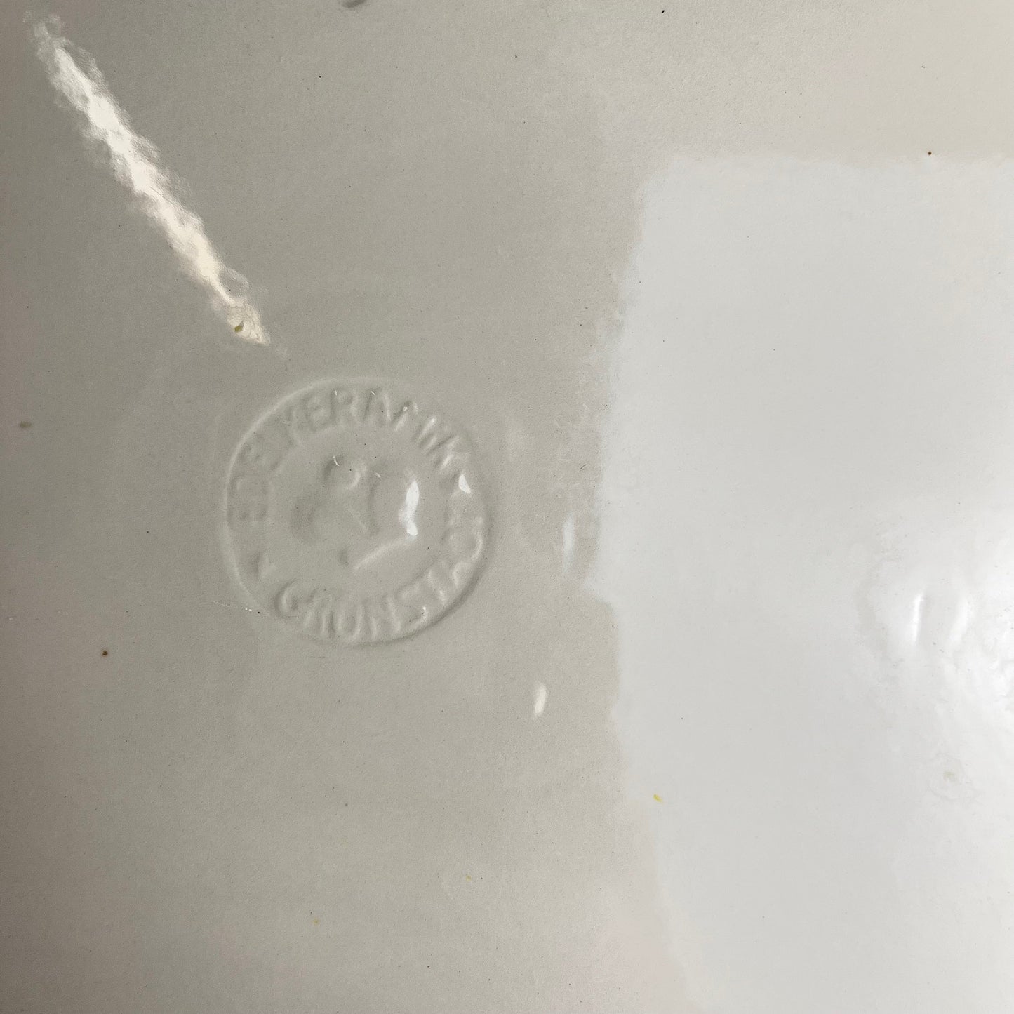 Plat animaux de la forêt, Edelkeramik, Grunstadt, milieu XXème