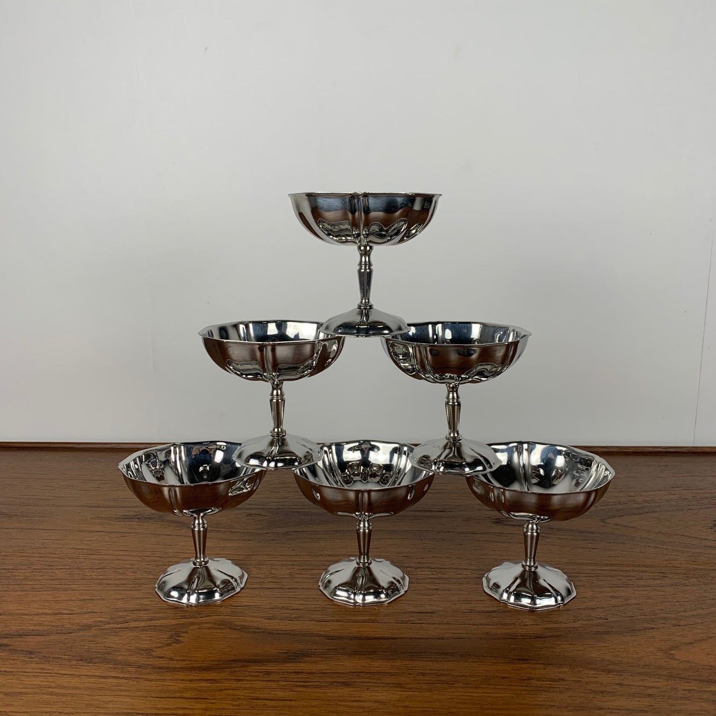 Lot de 6 coupes à glace / dessert en inox, forme de "fleur"