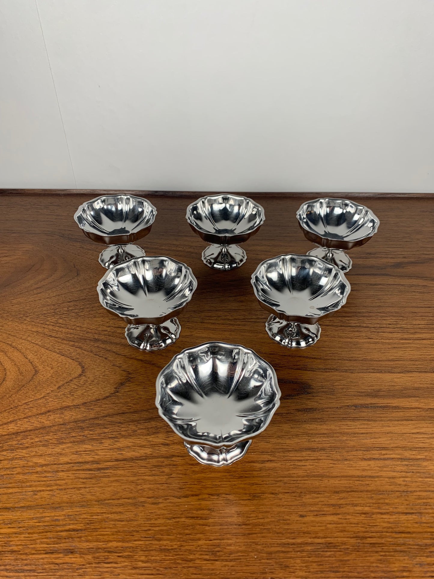 Lot de 6 coupes à glace inox, 1970, forme fleur