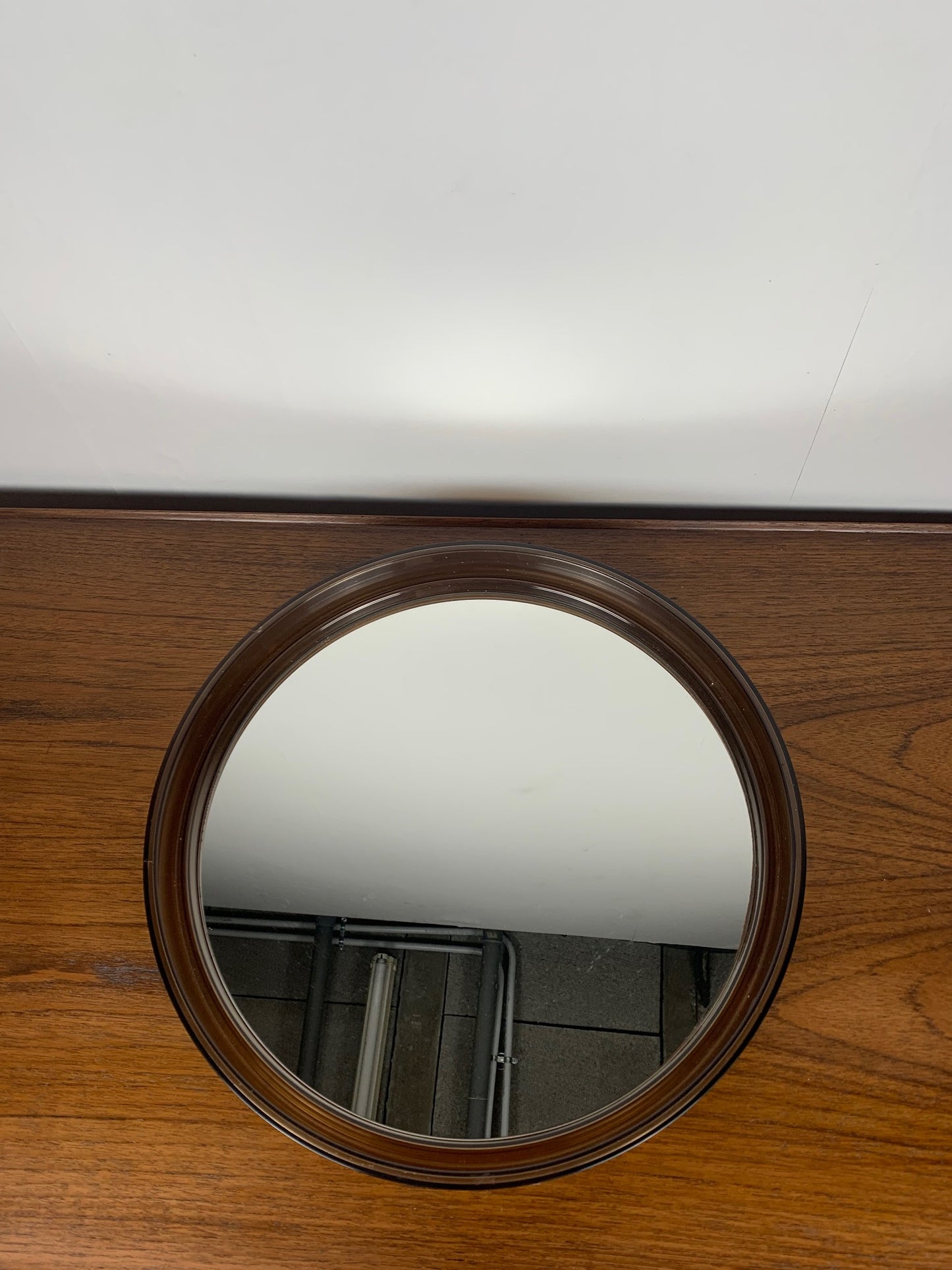 Round Smoked Plexiglas Mirror – GILAC n°1813 – Vintage 1970s