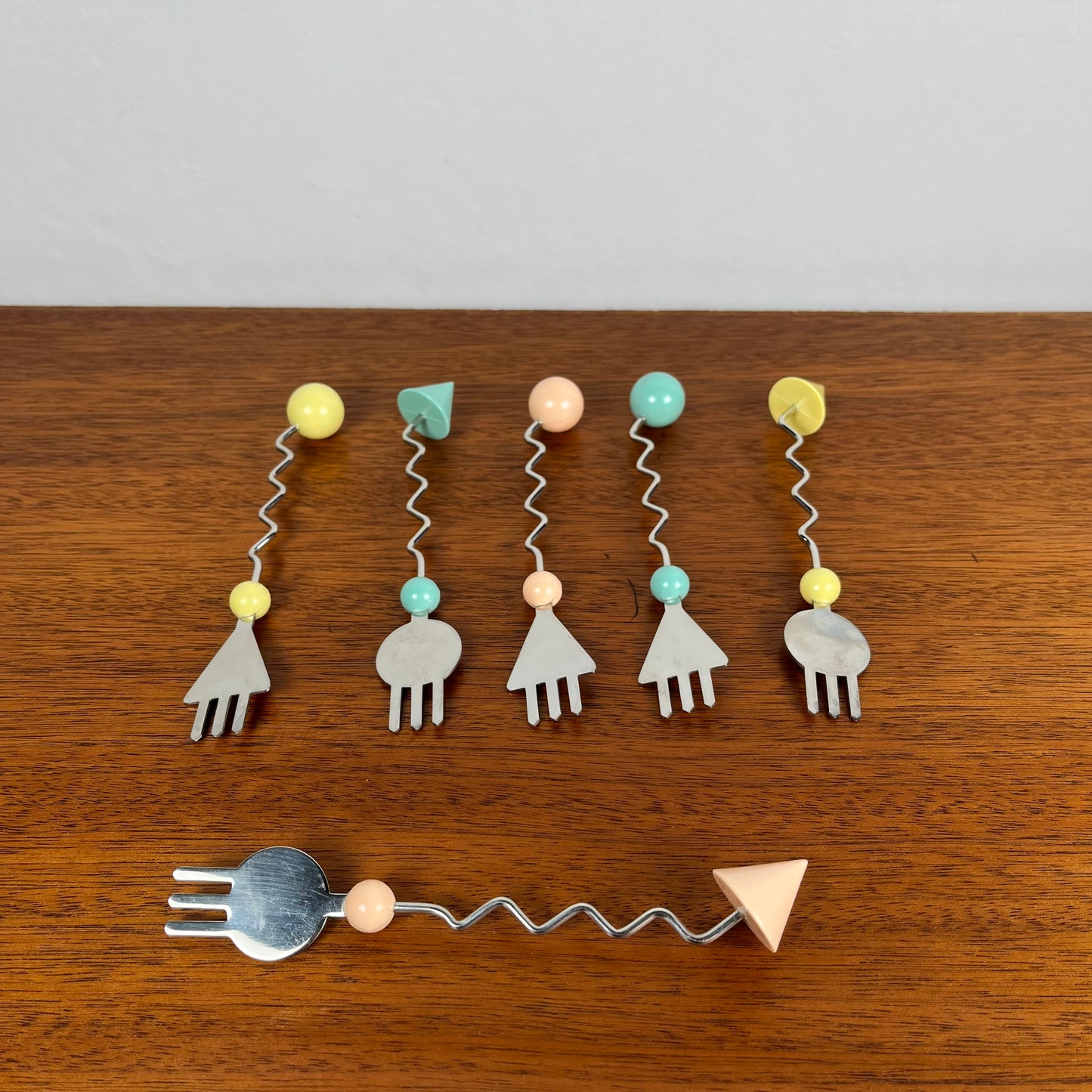 Rare Set de 6 fourchette à dessert Memphis, japon, 1980