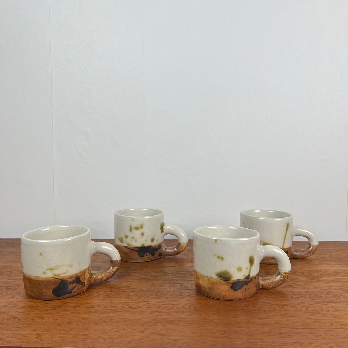 Set de 4 tasses à café/ thé "La Colombe", 1950/60