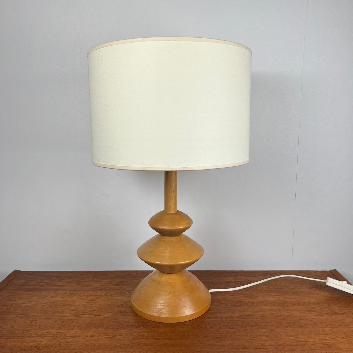 Light wood table lamp, 1980