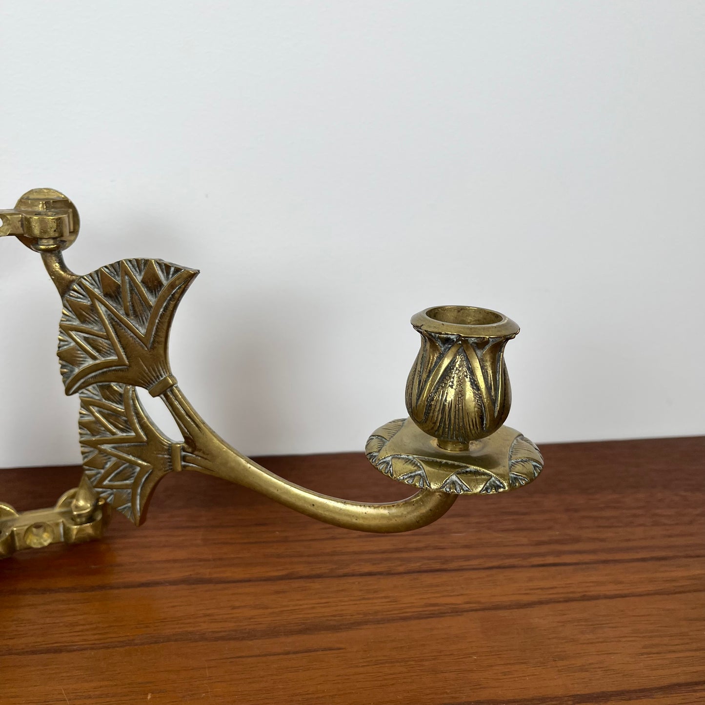Antique brass wall candle holder β Art Deco double arm wall light