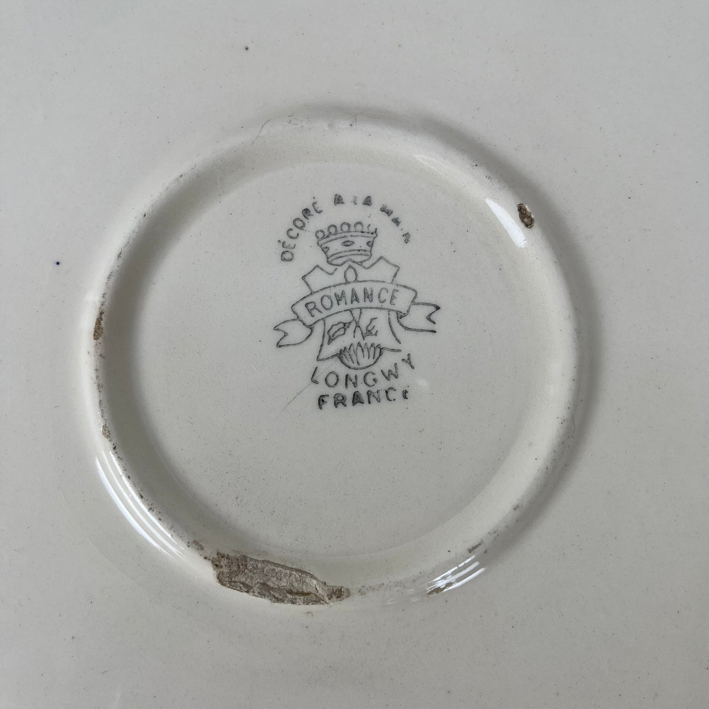 Plat à gateau Longwy modèle "Romance", début XXème s.