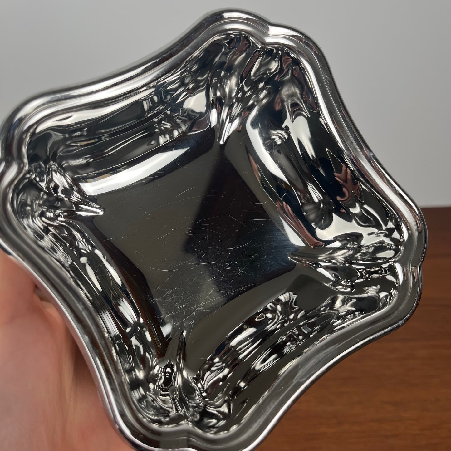 vintage silver-plated sugar bowl / box