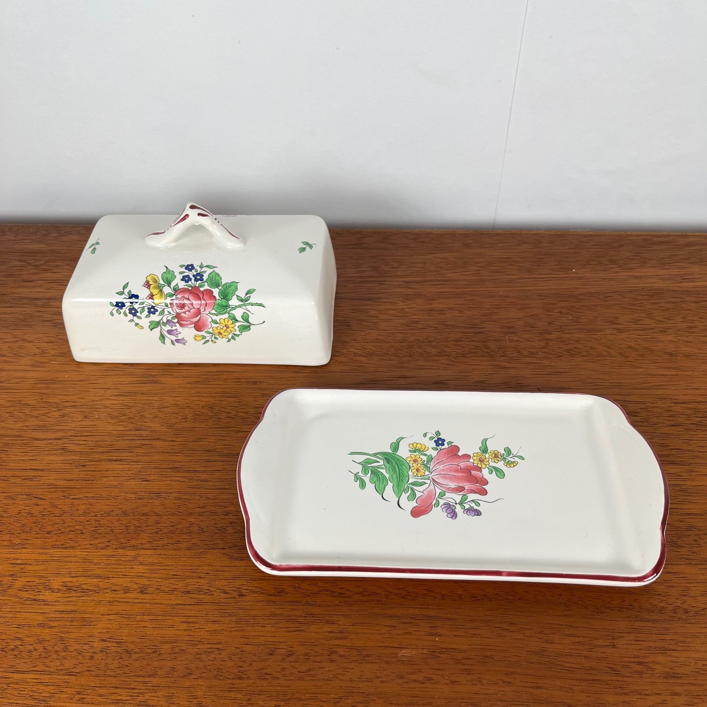 KG Luneville butter dish, Réverbère model, 1950, earthenware