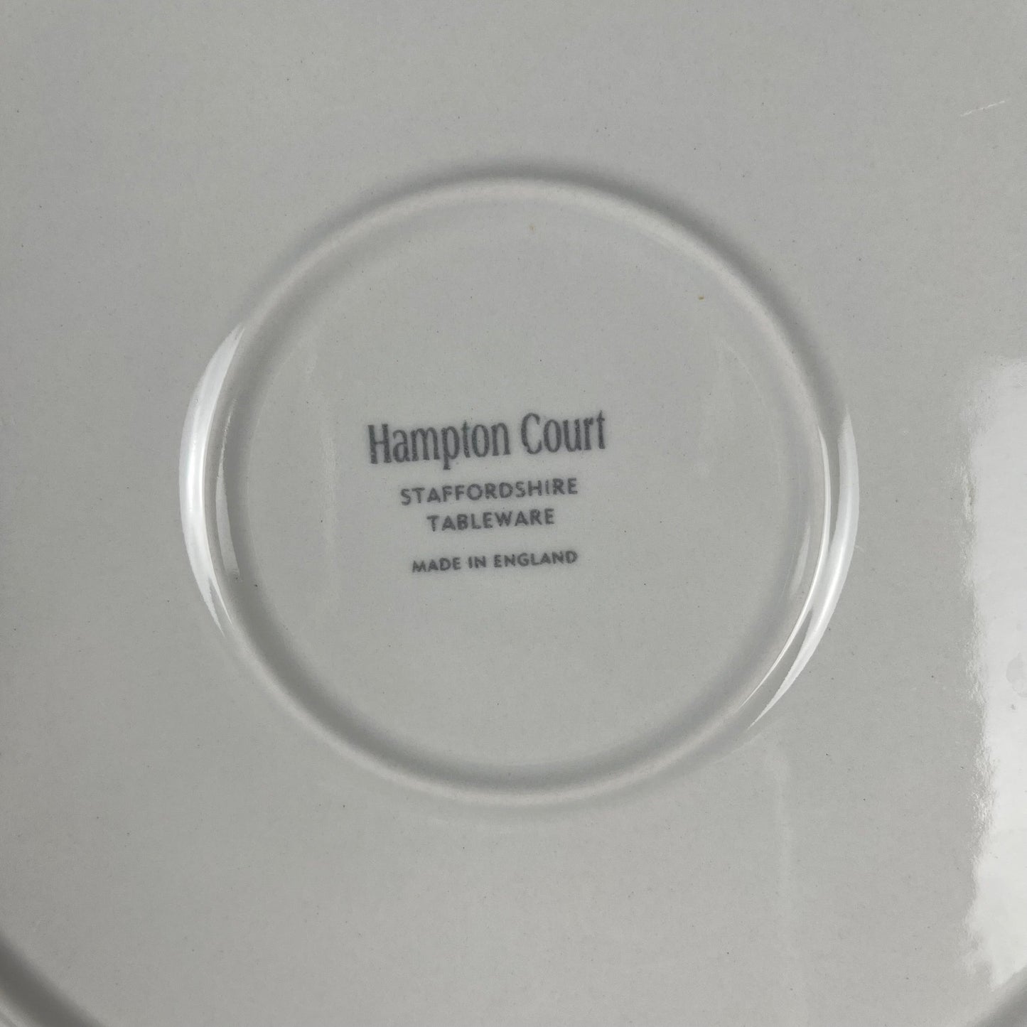 "Hampton Court" dish, Staffordshire, England
