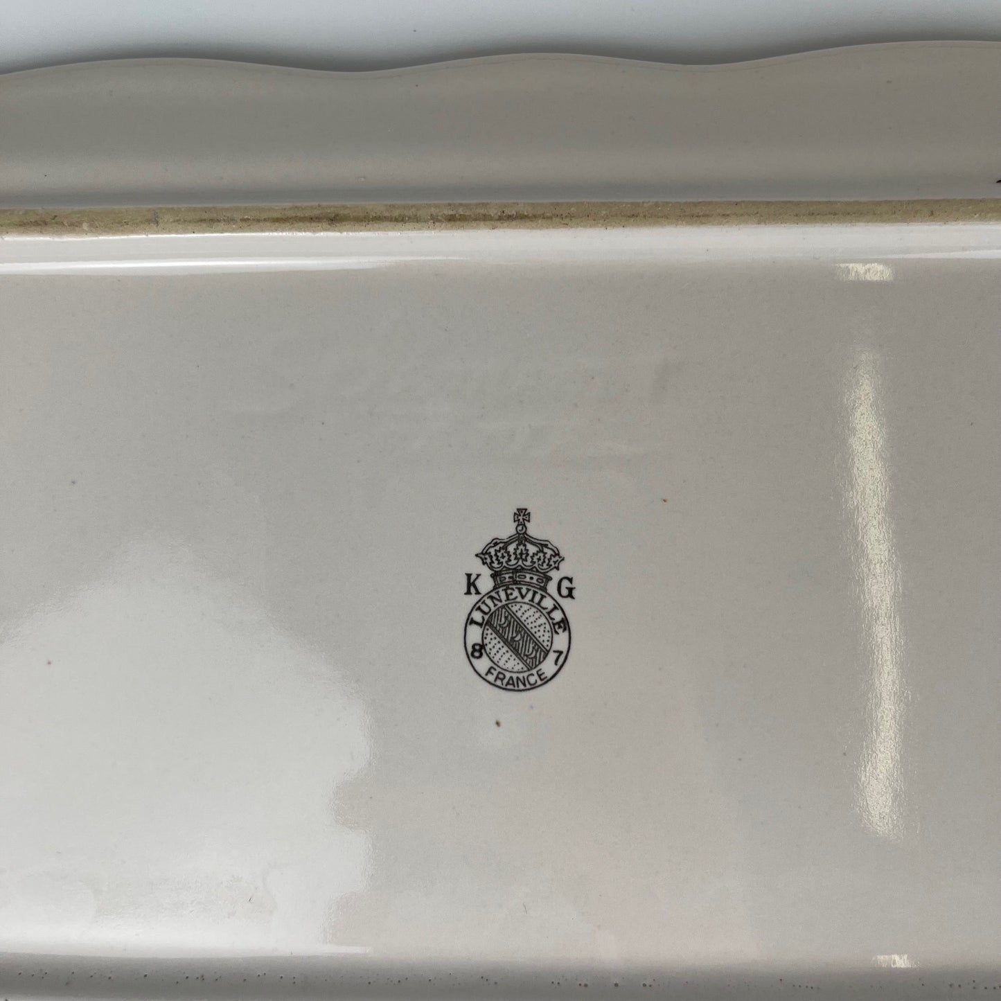 Plat à cake KG Luneville – modèle Réverbère
