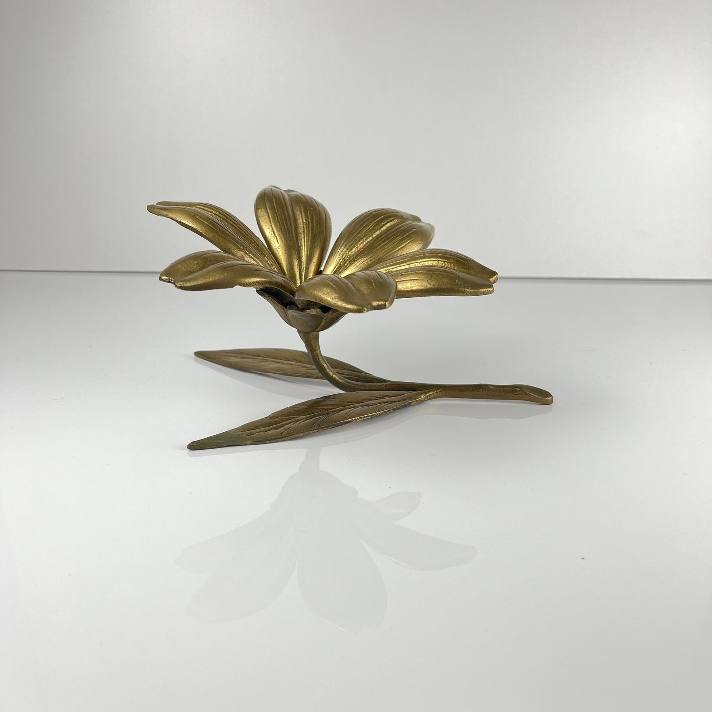 Grand Cendrier Fleur en Laiton, 1970