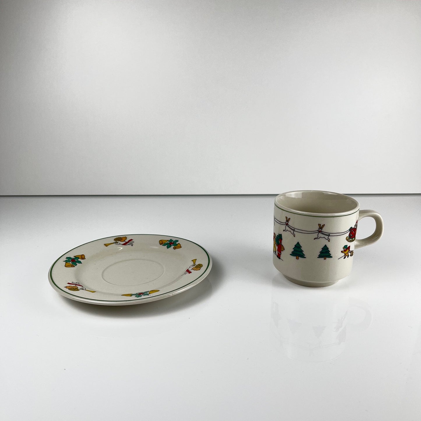 Set de tasses a café/thé de noël , 1980
