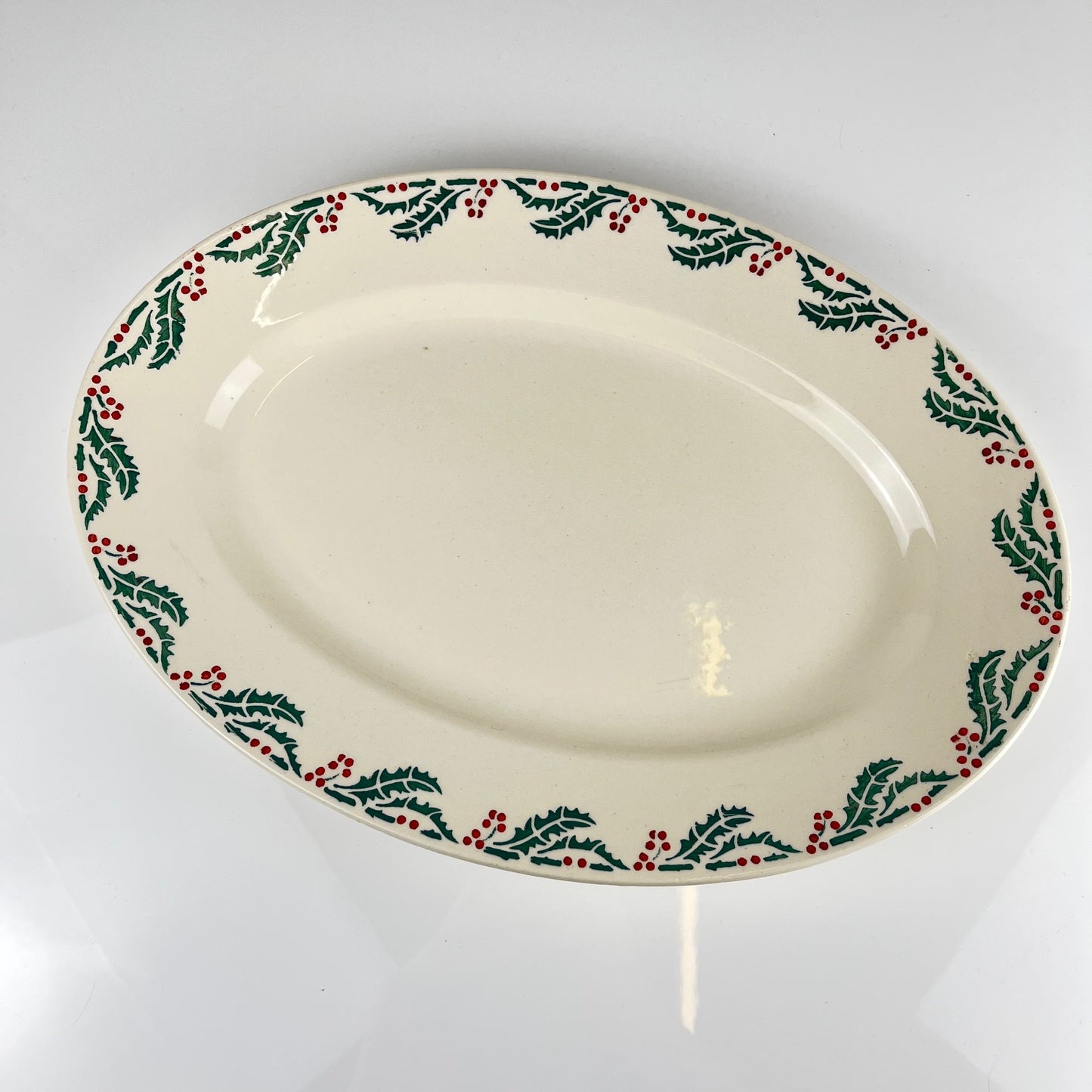 Grand plat ovale "houx" terre de fer