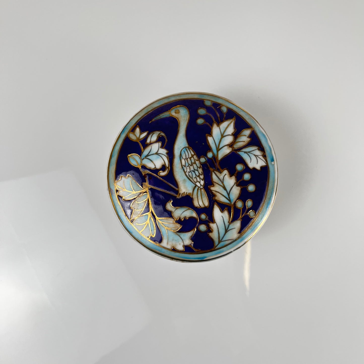 Chinese blue porcelain box with bird and flower motif, Guangxu style, 20th century