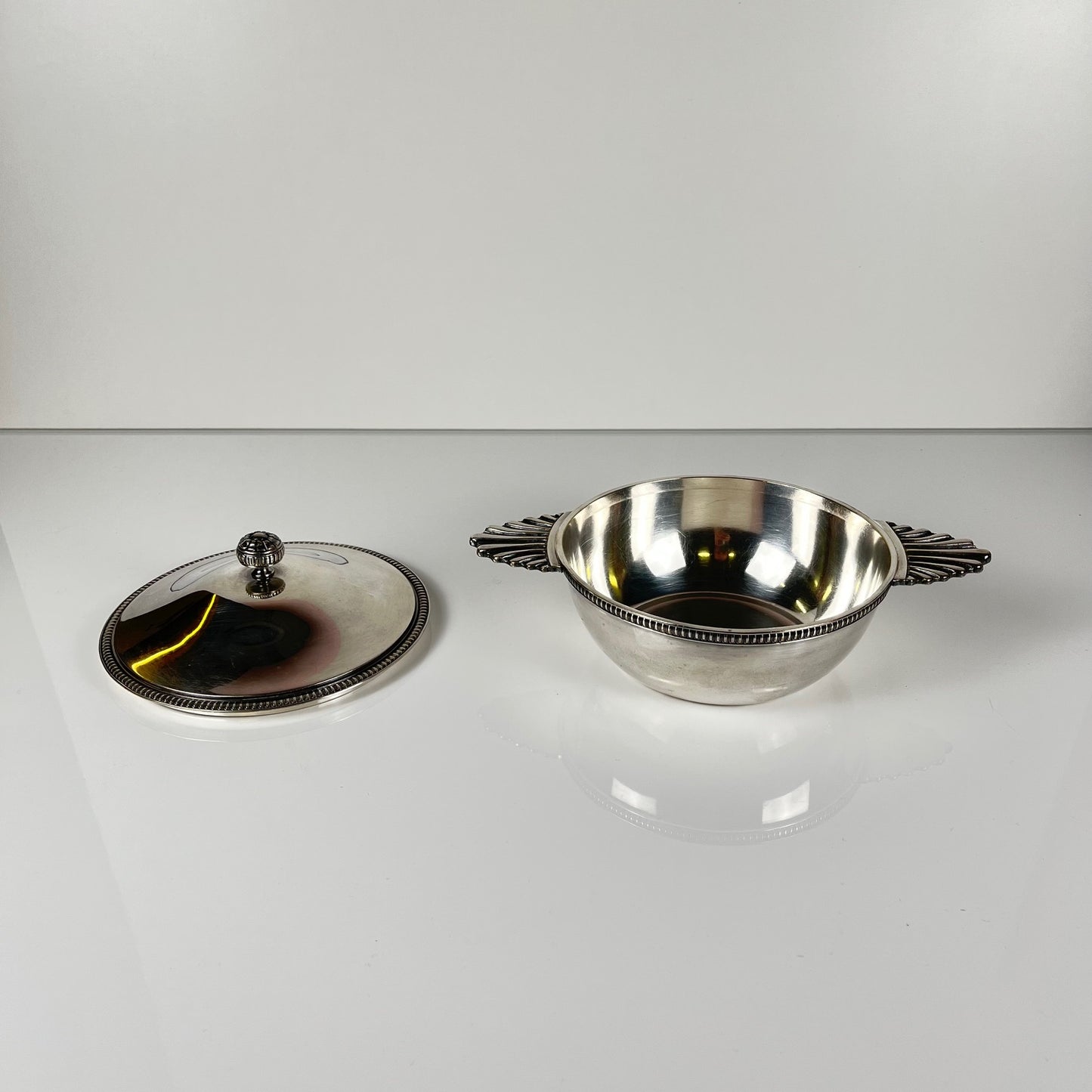 Silver-plated sugar bowl, Art Deco style – 20th century