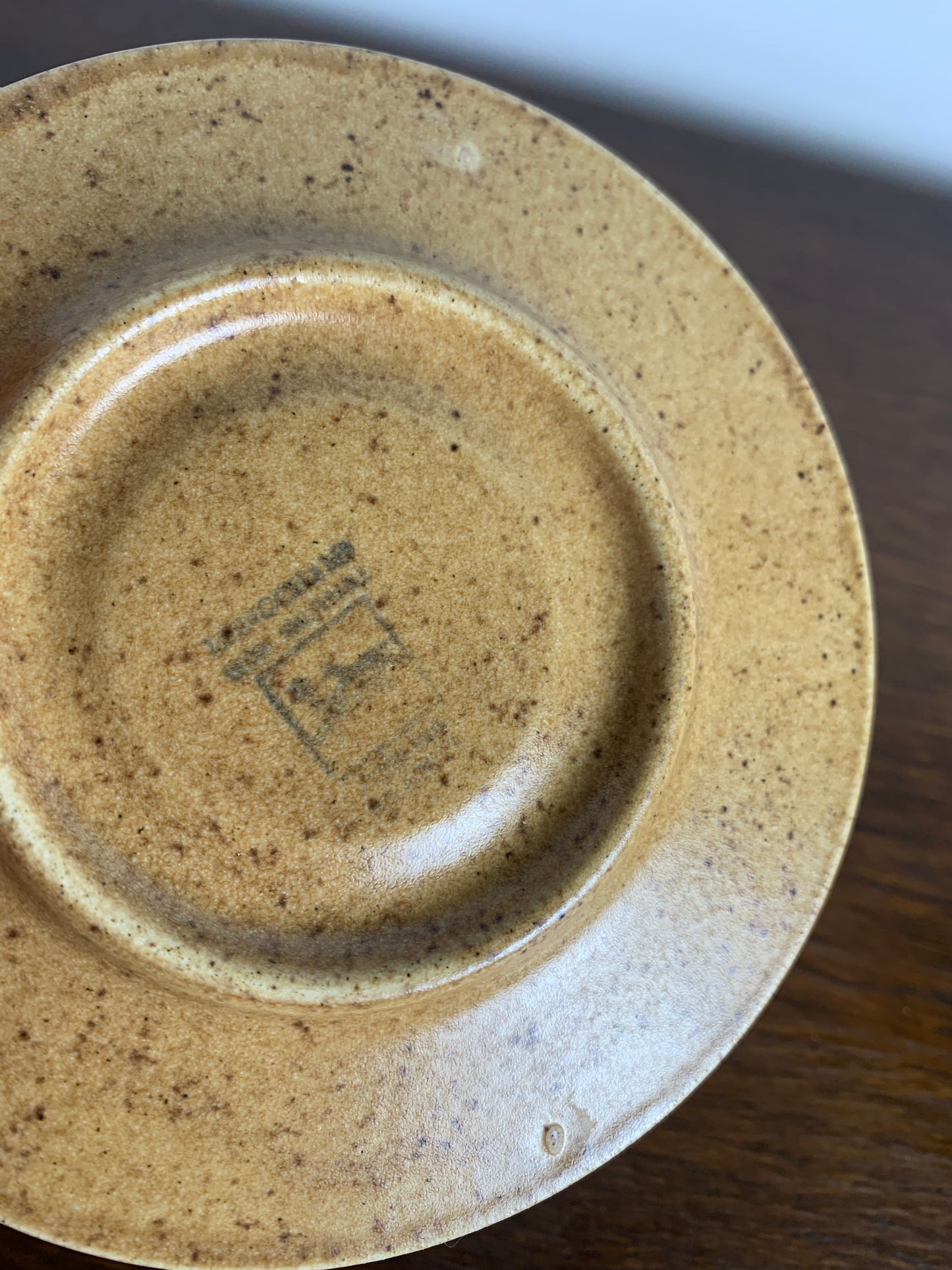 Set of 6 coffee cups + their saucers, Longchamp, 1970