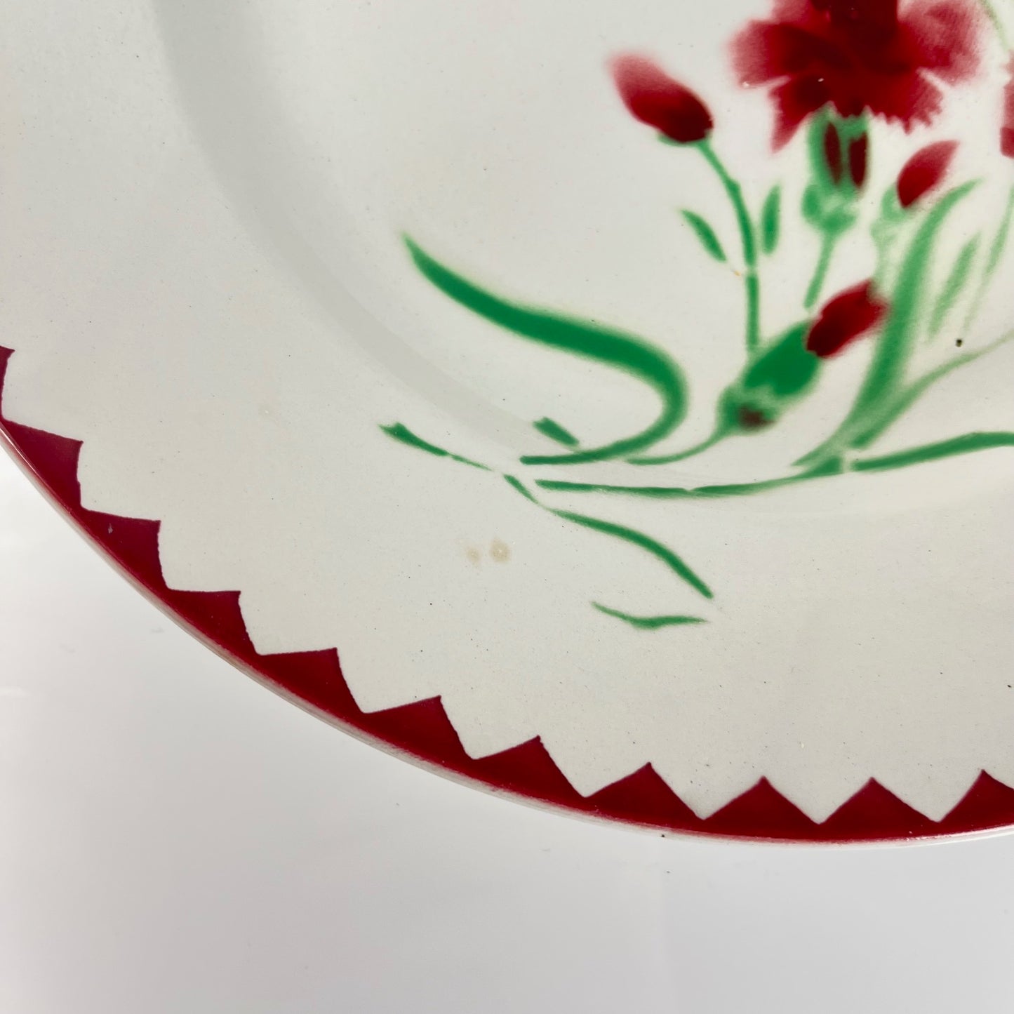 Plat rond "Oeillet" Sarreguemines, 1920-50