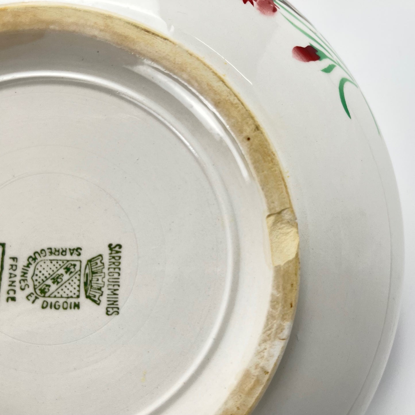 Sarreguemines "Oeillet" Salad Bowl, 1920-50