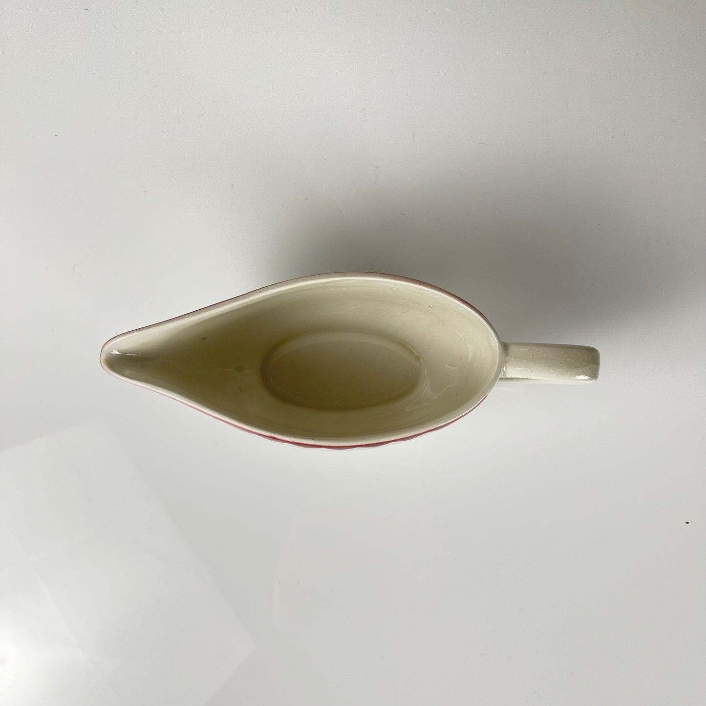 Sarreguemines "Oeillet" Sauceboat, 1920-50