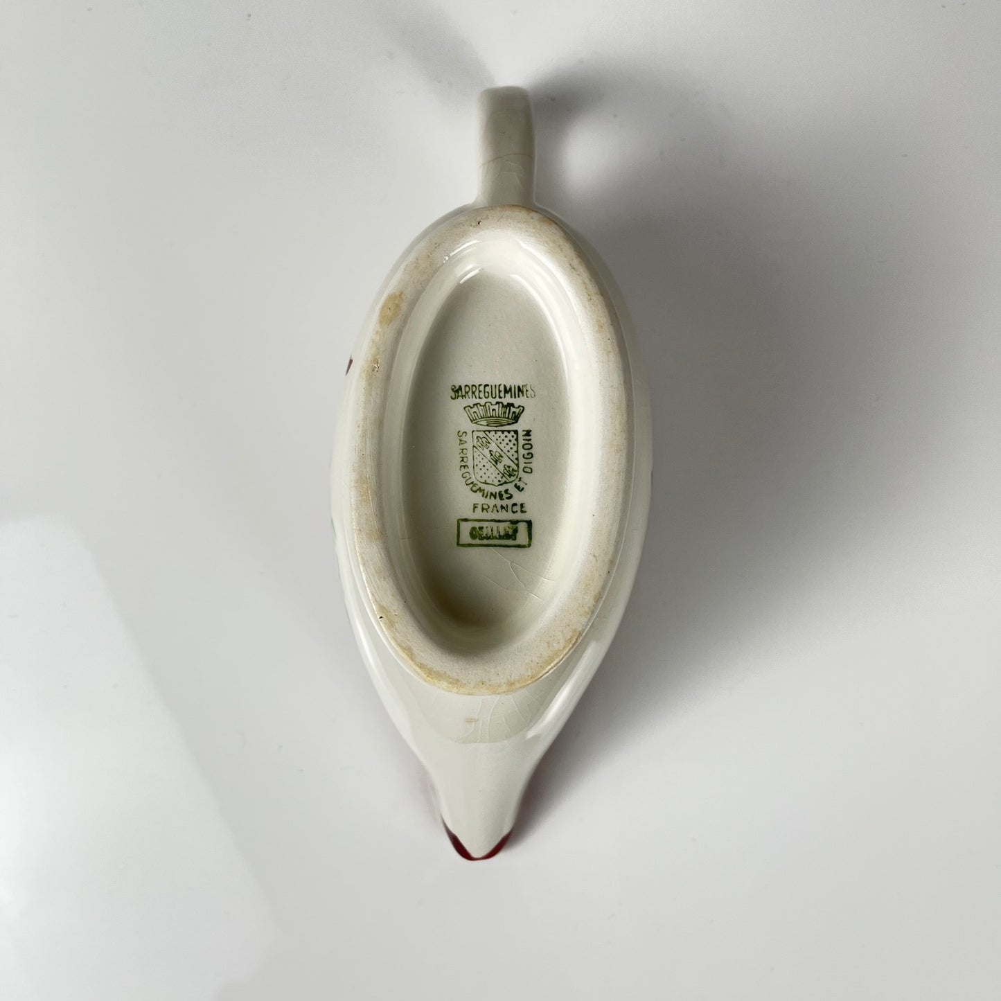 Sarreguemines "Oeillet" Sauceboat, 1920-50