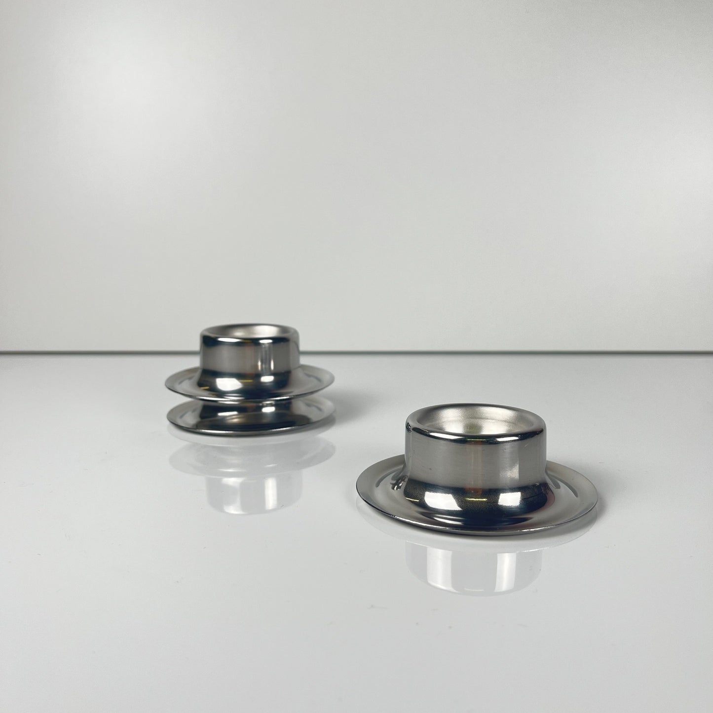 Set of 3 stainless steel egg cups, 1970