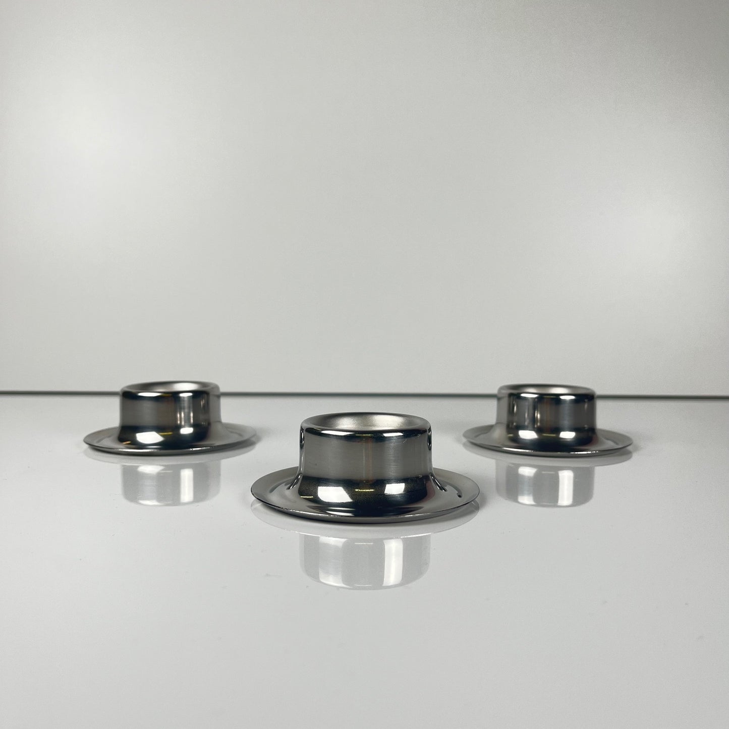 Set of 3 stainless steel egg cups, 1970