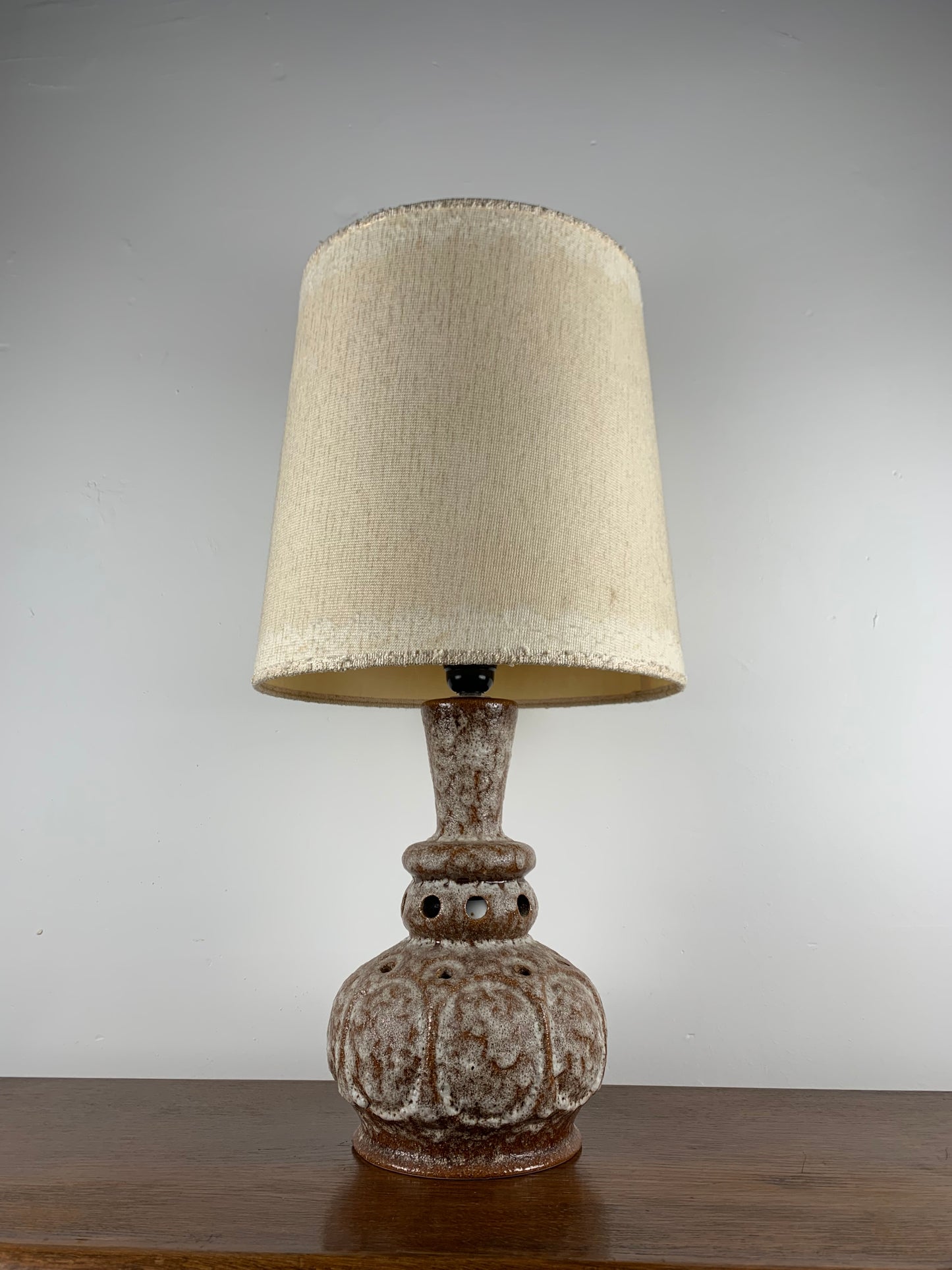 Lampe de table "Fat lava» en céramique