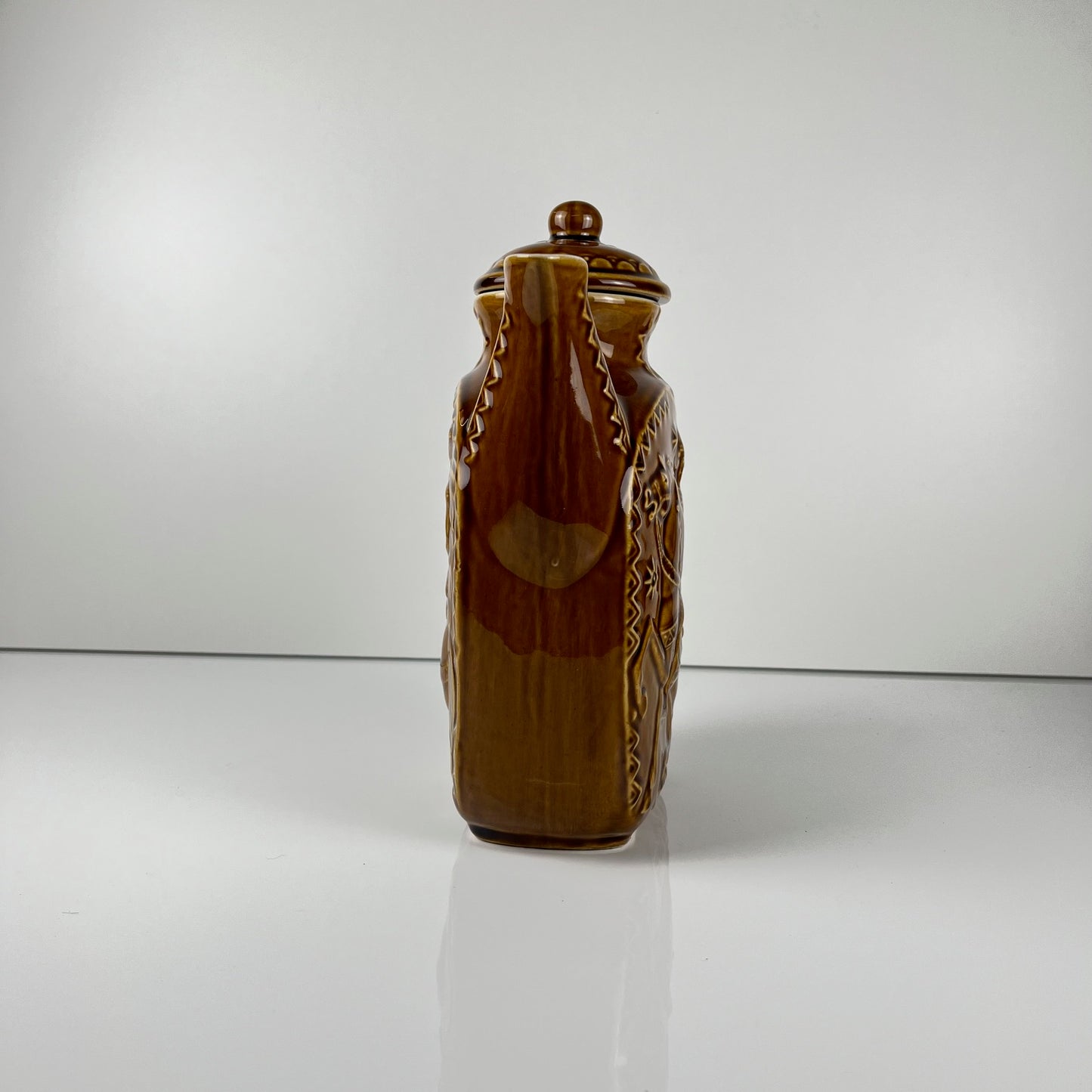 Decorative earthenware teapot/jug with Saint George and the dragon design, Eastern Europe, 1950–1970