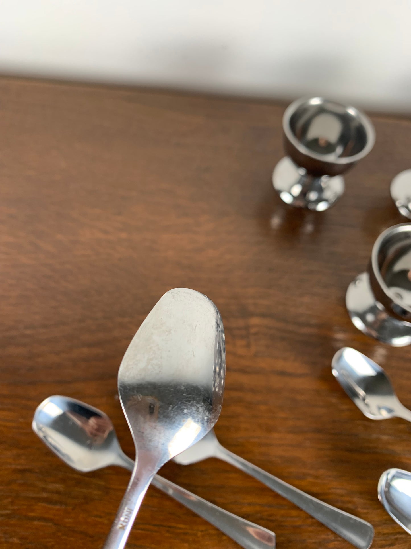 Set of 6 stainless steel egg cups, Guy Degrenne, 1960