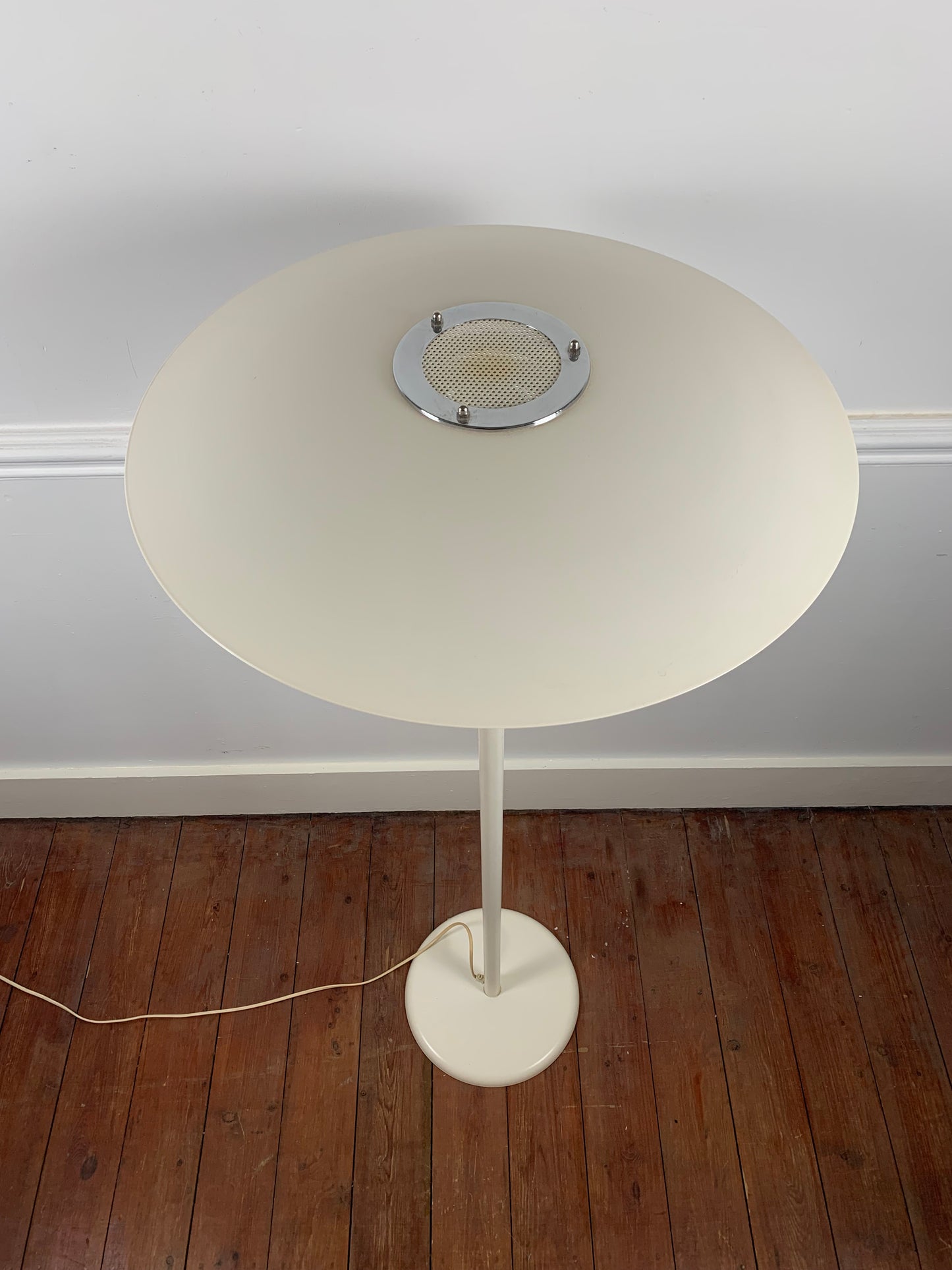 Lampe de sol danoise blanche 1960/70