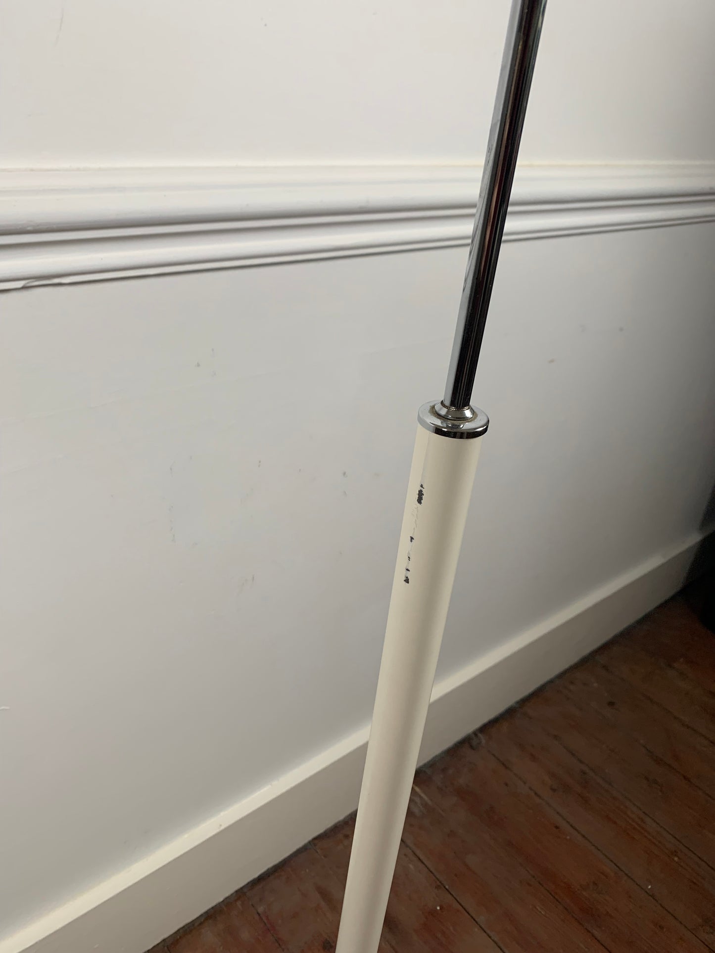 Lampe de sol danoise blanche 1960/70
