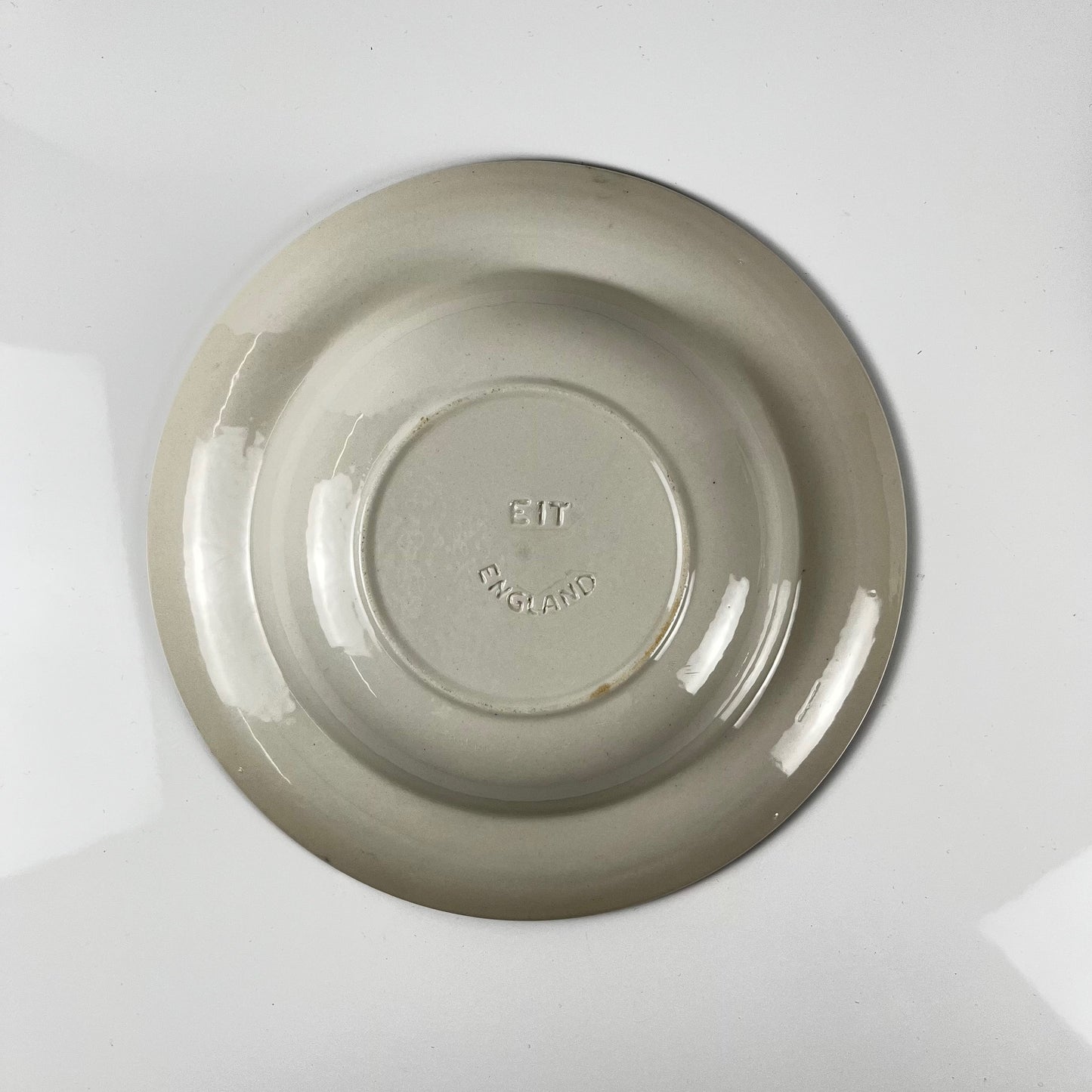 2 assiettes creuses anciennes faïence anglaise verte, fin XIXe
