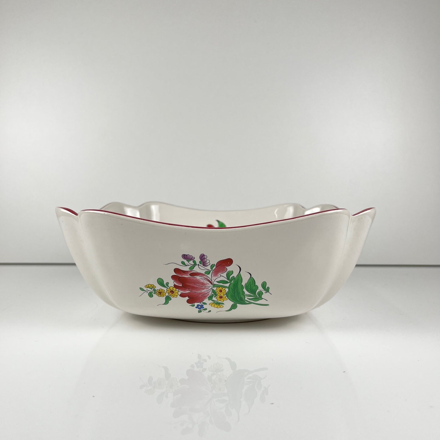 Square salad bowl, Réverbère model by KG Lunéville, rose pattern