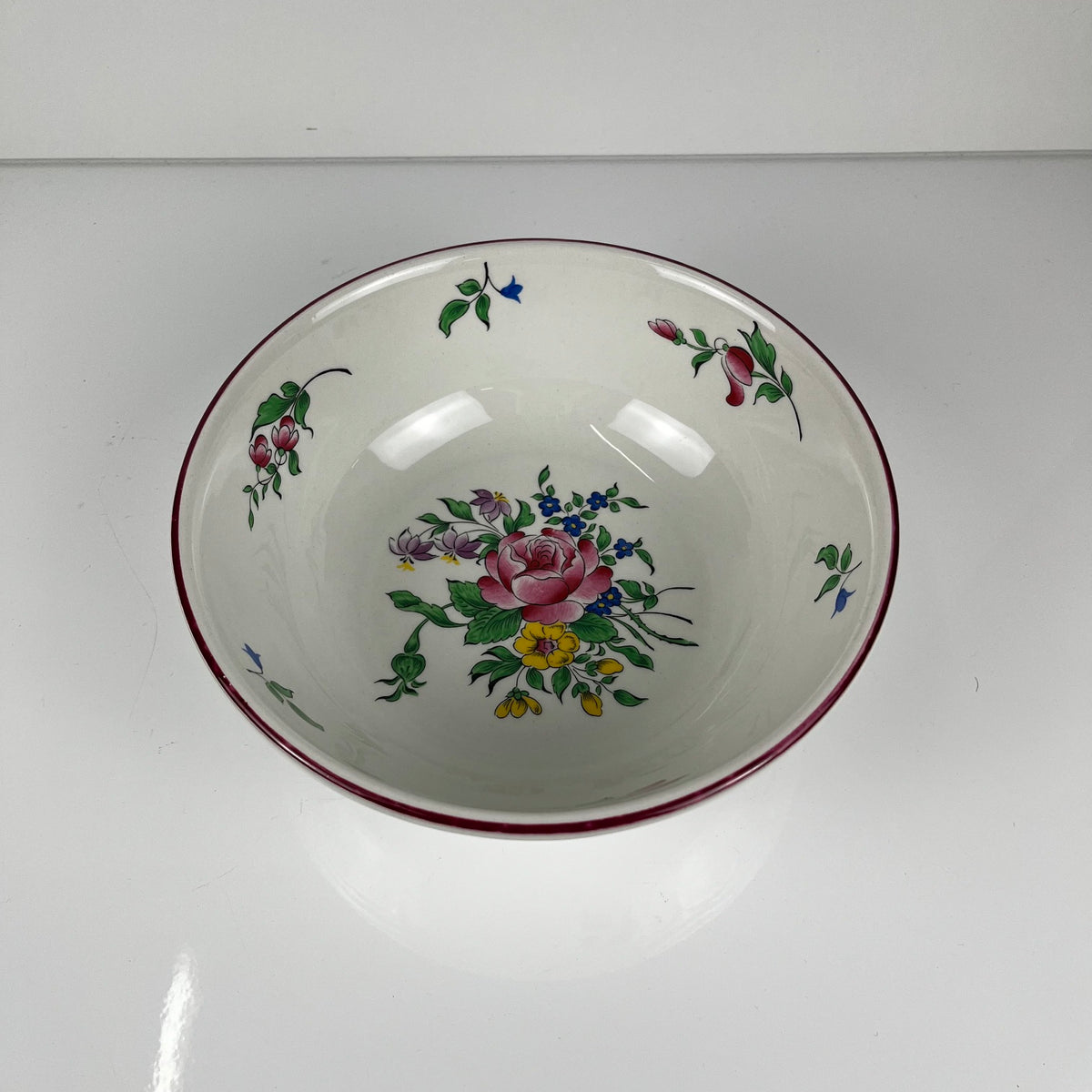 Saladier PM, Modèle Réverbère par KG Lunéville, motif rose, exterieur travaillé