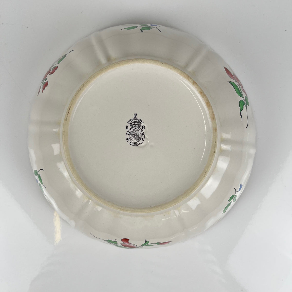 Small salad bowl, 'Réverbère' model by KG Lunéville, tulip pattern
