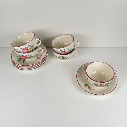 Lot de 5 grandes tasses avec soucoupes,  modèle Réverbère par KG Lunéville