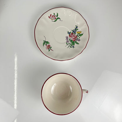Lot de 5 grandes tasses avec soucoupes,  modèle Réverbère par KG Lunéville