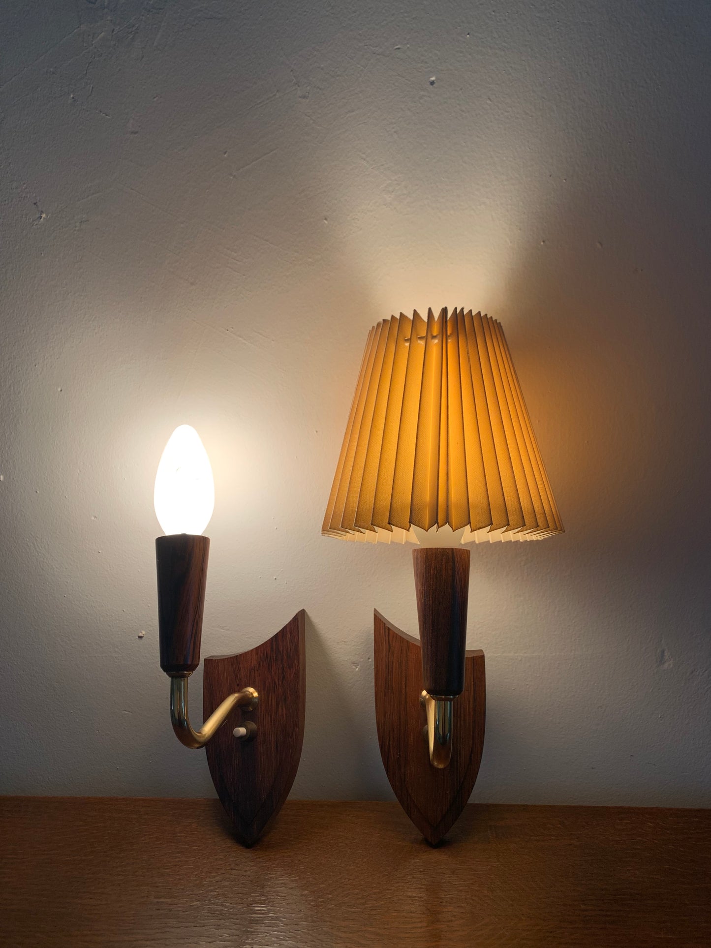 Pair of rosewood wall lamp, Denmark, 1960