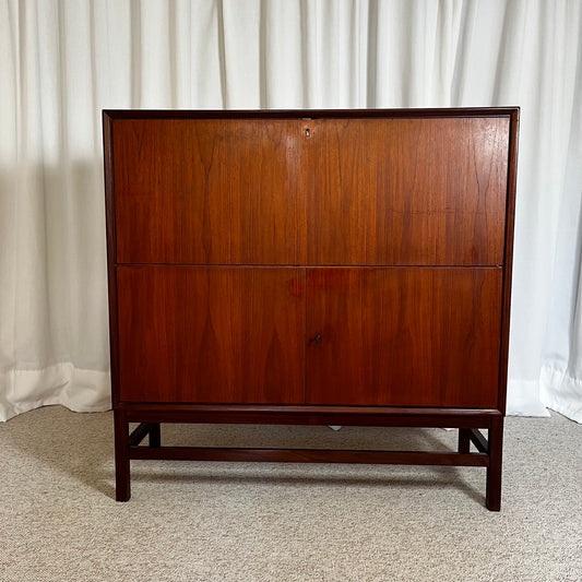 Rare secrétaire scandinave années 60, dans le style de Marian Grabinski pour IKEA