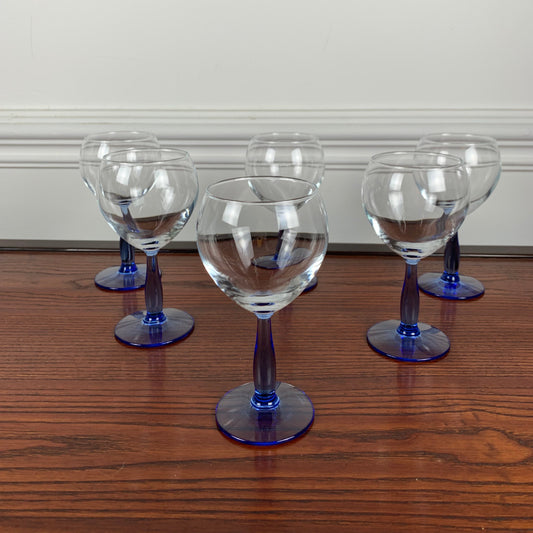 Set of 6 blue stemmed glasses