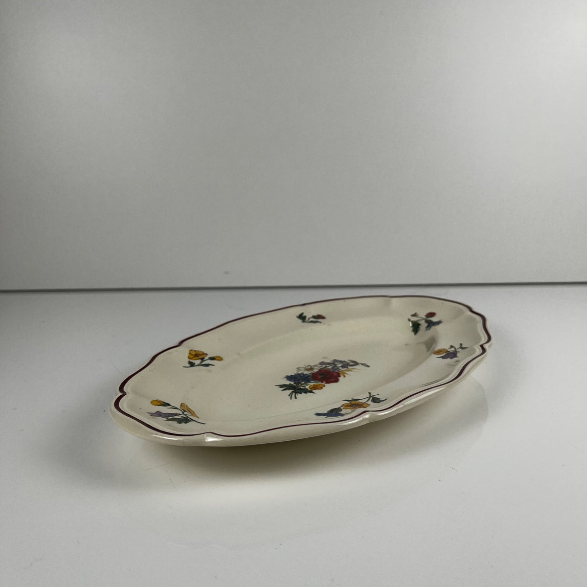 Petit plat ovale  "Agreste" Sarreguemines, XXe s.