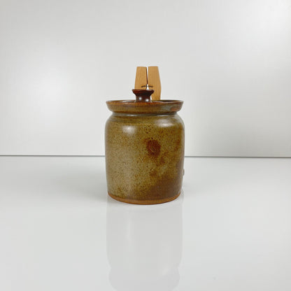 Pot à cornichon en grès avec pince