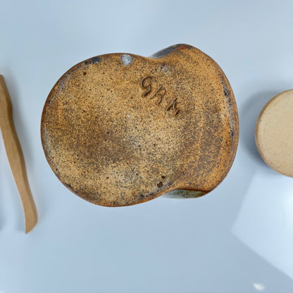 Pot à cornichon en grès avec pince