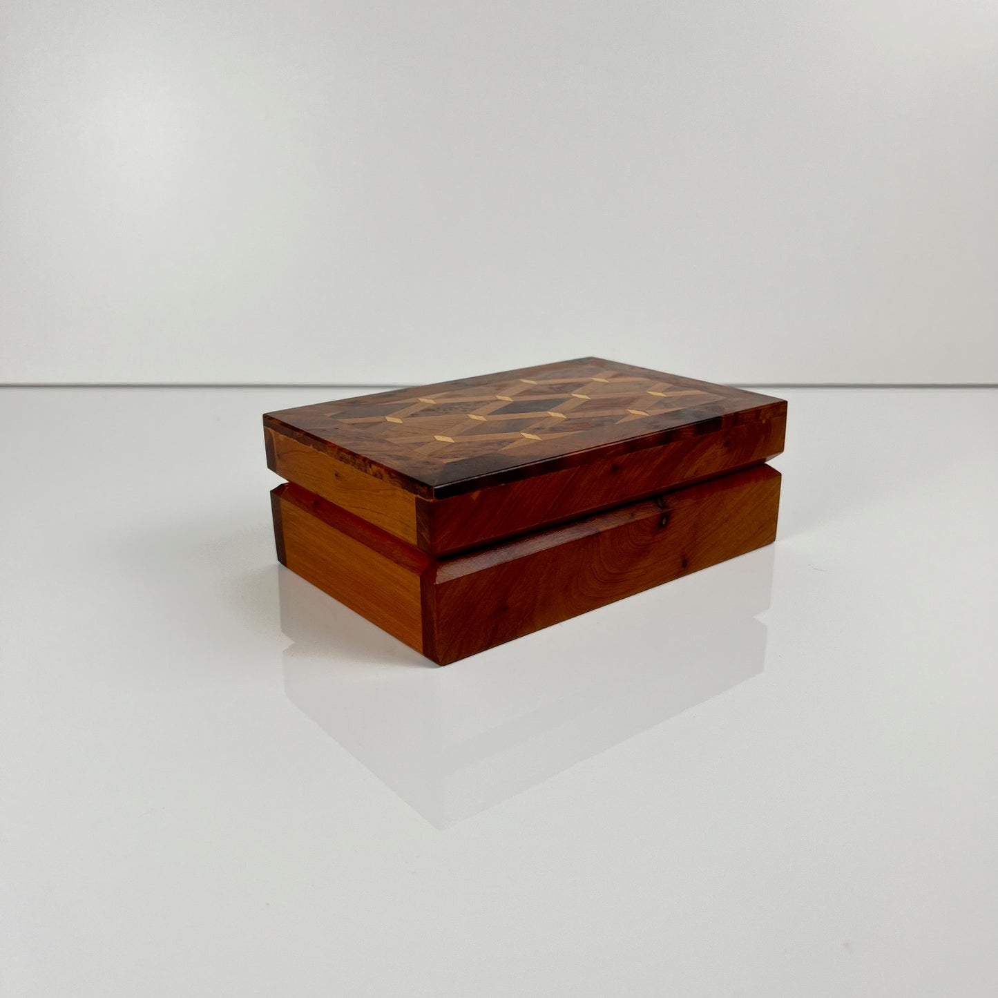 Boîte en marqueterie orientale de Jordanie, fin XXème siècle