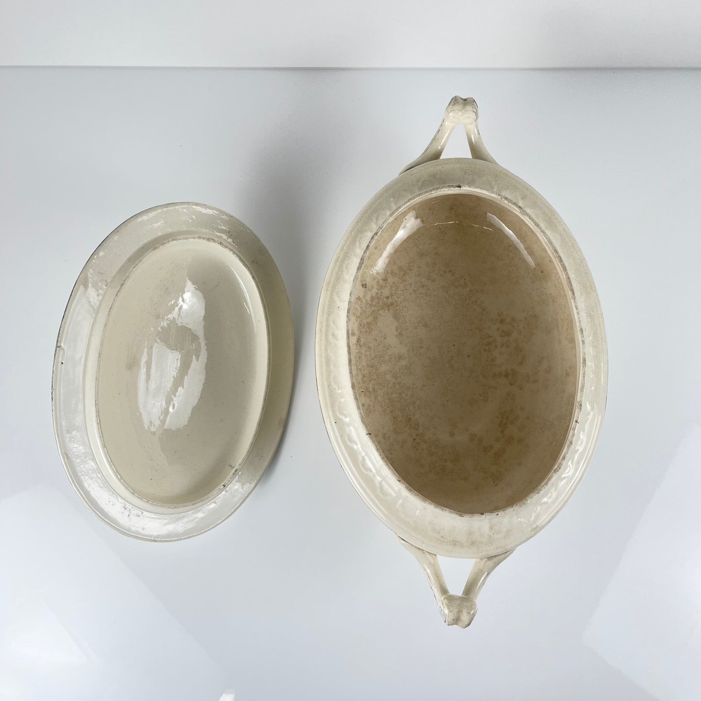 Soupière Salins "Recamier" terre de fer, fin XIXe siècle